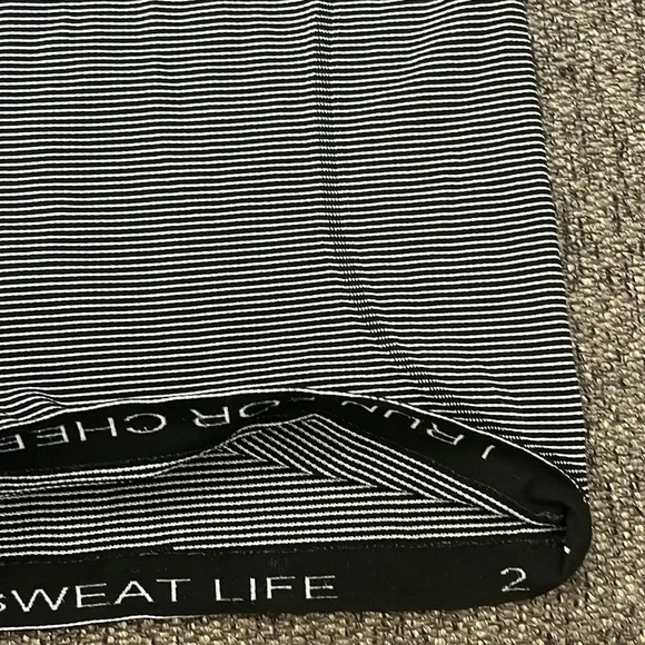 Lululemon Run Swiftly Tech Racerback Tank - Picture 4 of 5